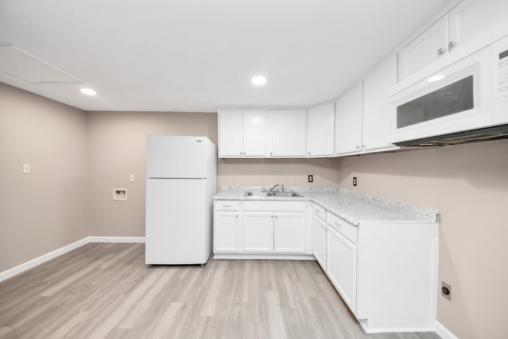 17111 River Road - Photo 16
