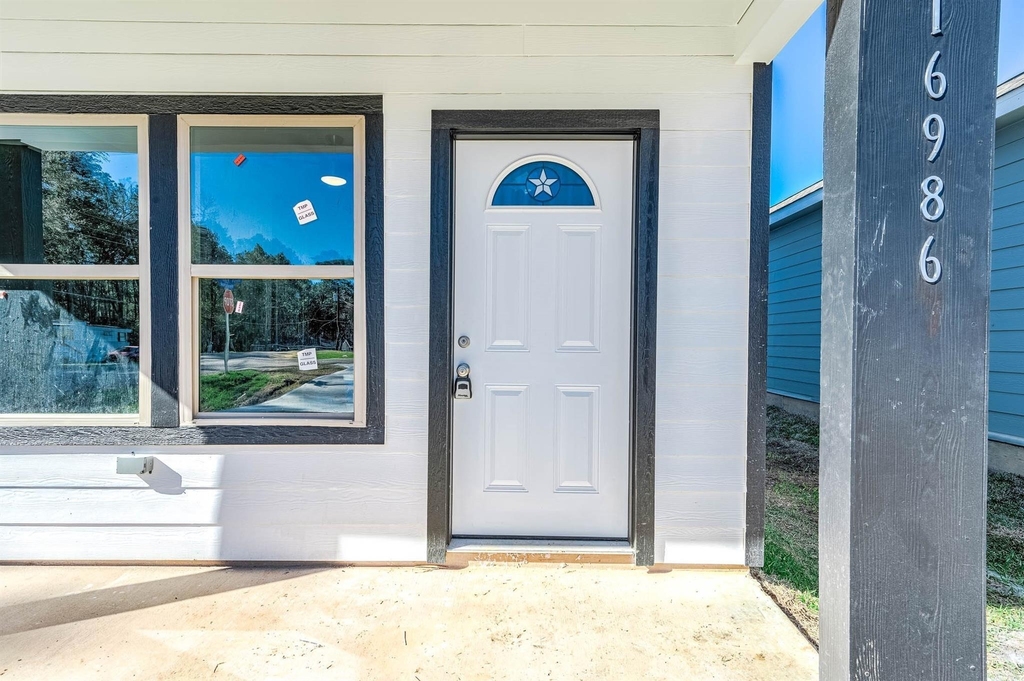 16986 W Hammon - Photo 1