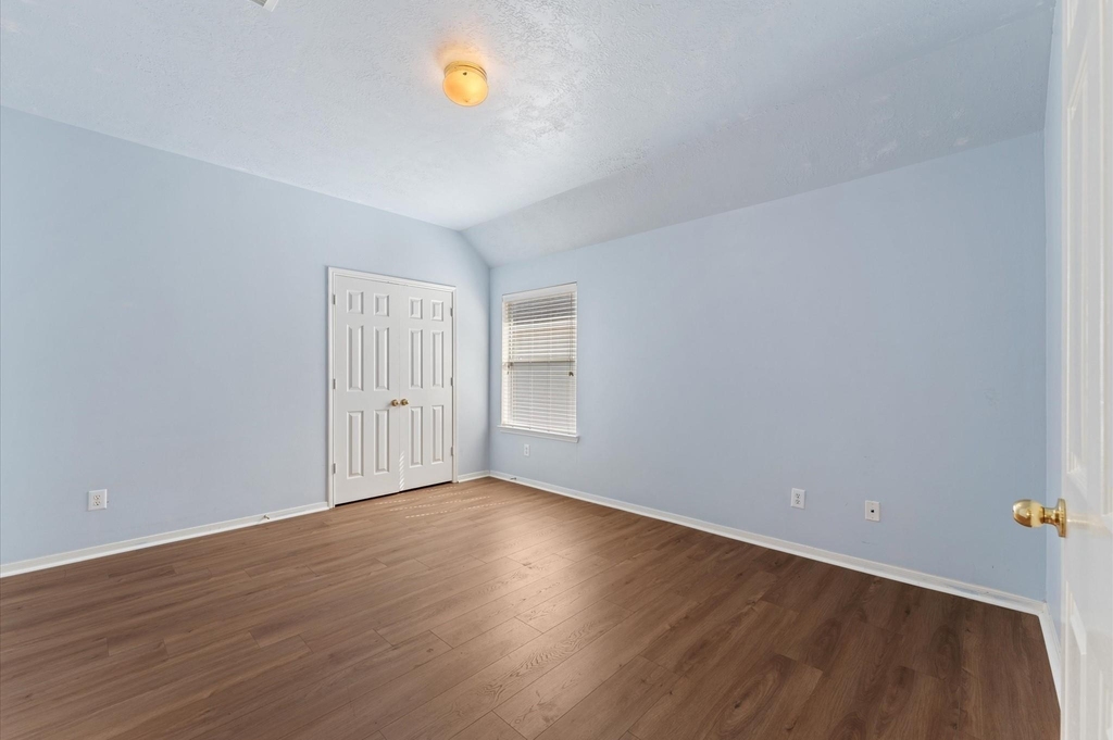 26414 Creston Woods Drive - Photo 24