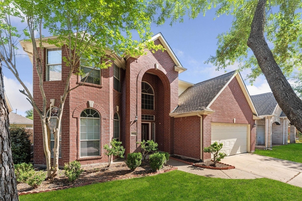 26414 Creston Woods Drive - Photo 2