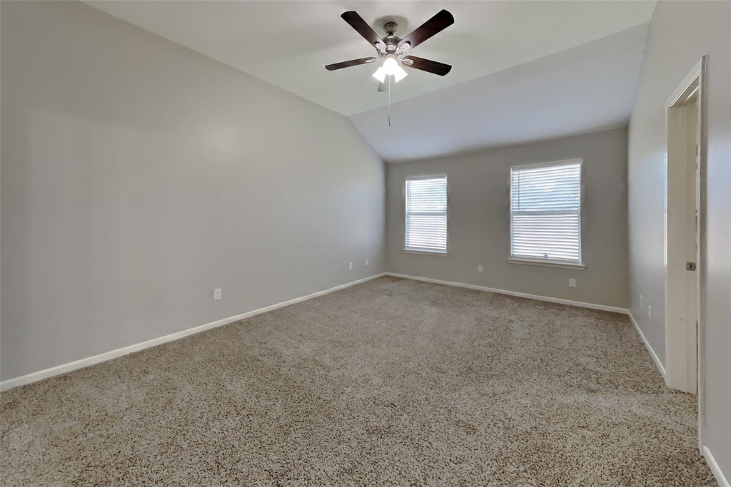 19411 Billineys Park Drive - Photo 4