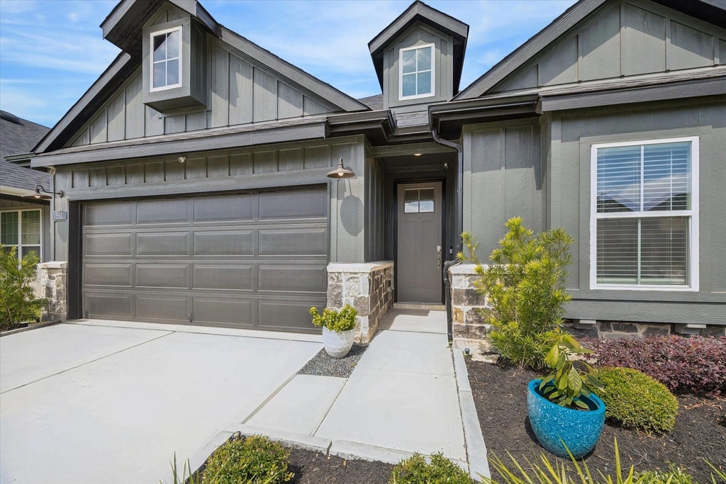 551 Ruby Bend Lane - Photo 1