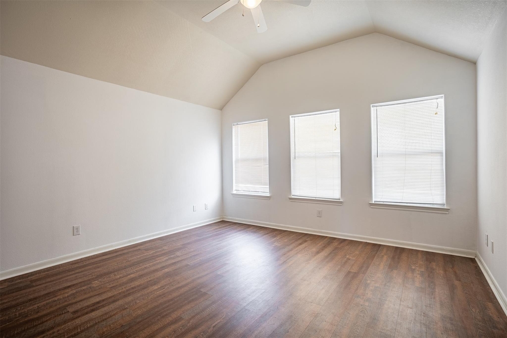 2220 Naomi Street - Photo 15