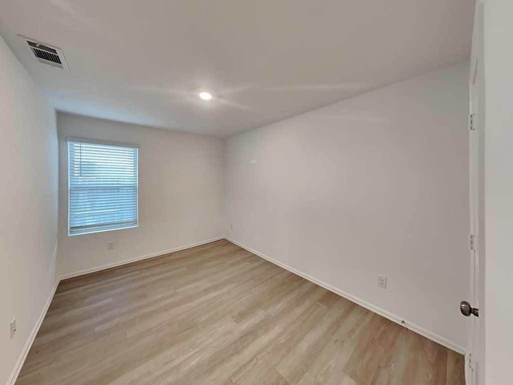 22287 Stoney Ravine Drive - Photo 9