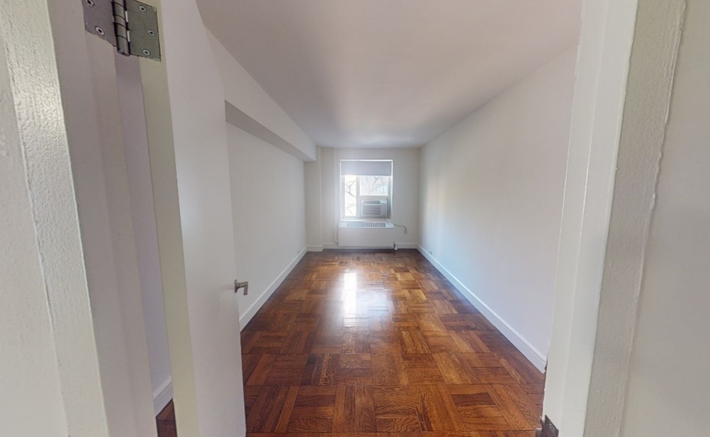 252 1st Avenue - Photo 2