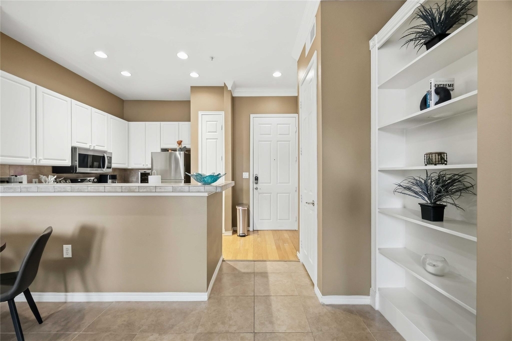 2400 Mccue Road - Photo 14