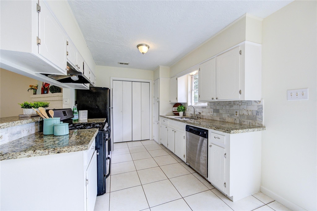 950 Grand Junction Drive - Photo 8