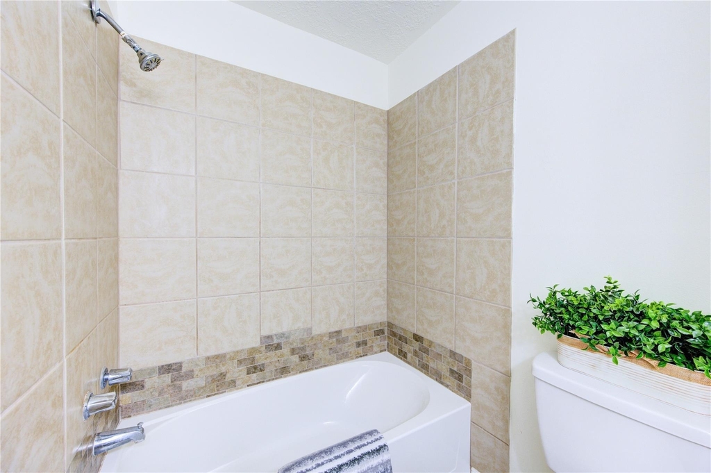 950 Grand Junction Drive - Photo 20