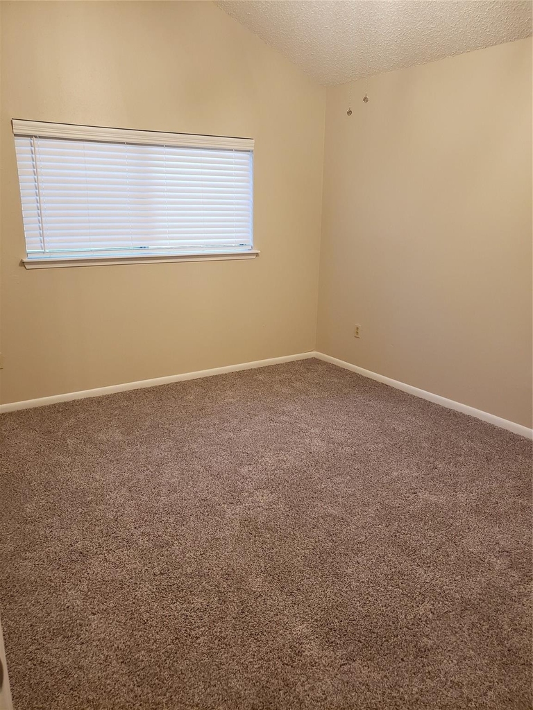 7707 Bluejay Twin Circle - Photo 13