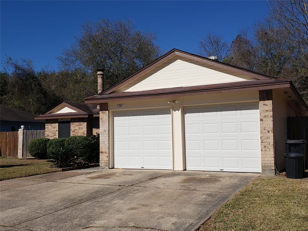 7707 Bluejay Twin Circle - Photo 2