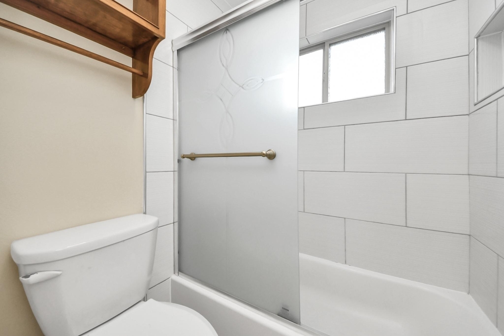 14007 Fleur De Lis Boulevard - Photo 18