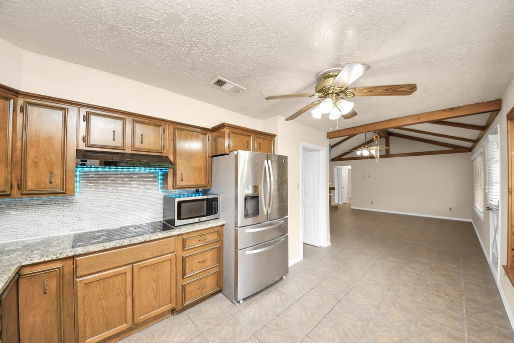 14007 Fleur De Lis Boulevard - Photo 26