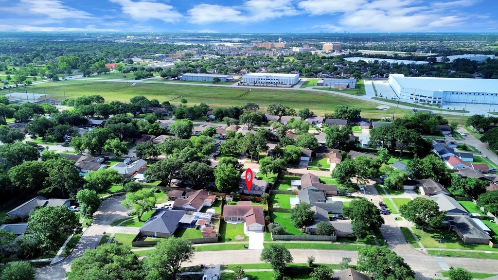 14007 Fleur De Lis Boulevard - Photo 2