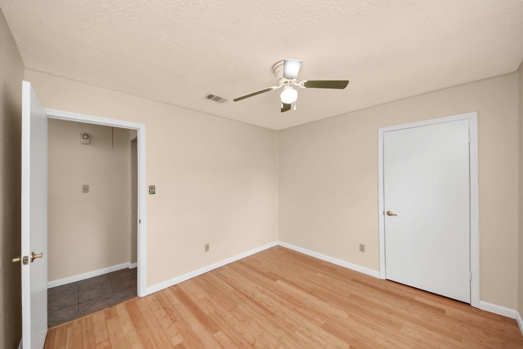 14007 Fleur De Lis Boulevard - Photo 30