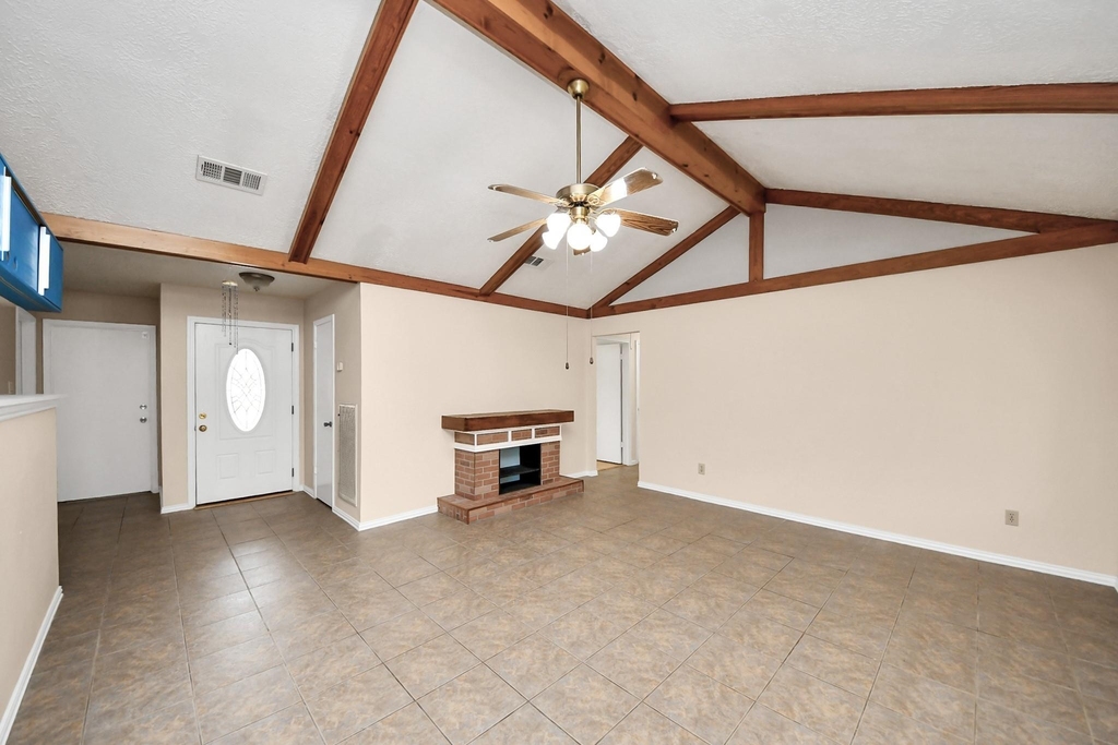 14007 Fleur De Lis Boulevard - Photo 20