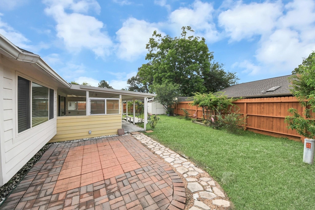 14007 Fleur De Lis Boulevard - Photo 7