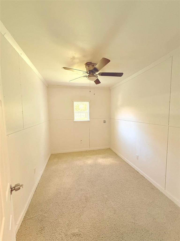 315 E Florida Avenue - Photo 11