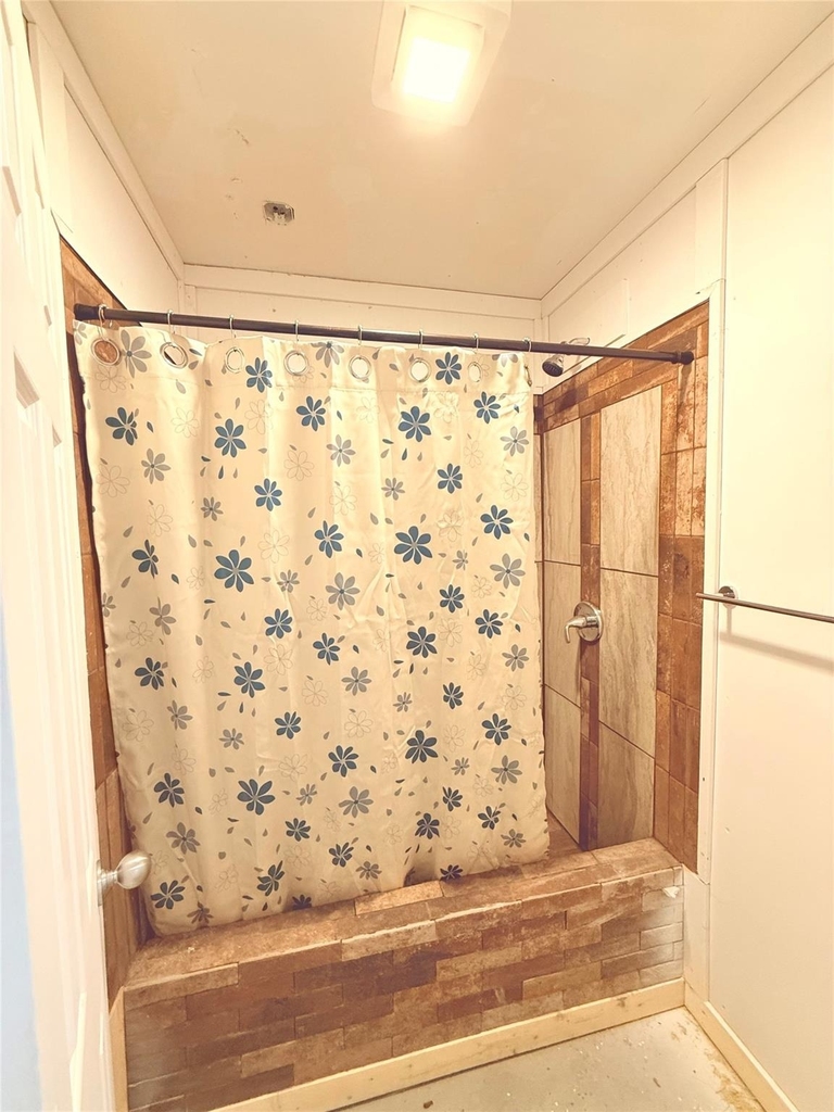 315 E Florida Avenue - Photo 9