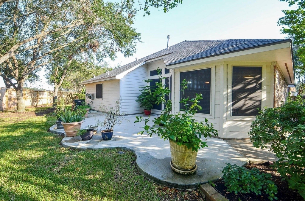 4606 Russett Lane - Photo 16