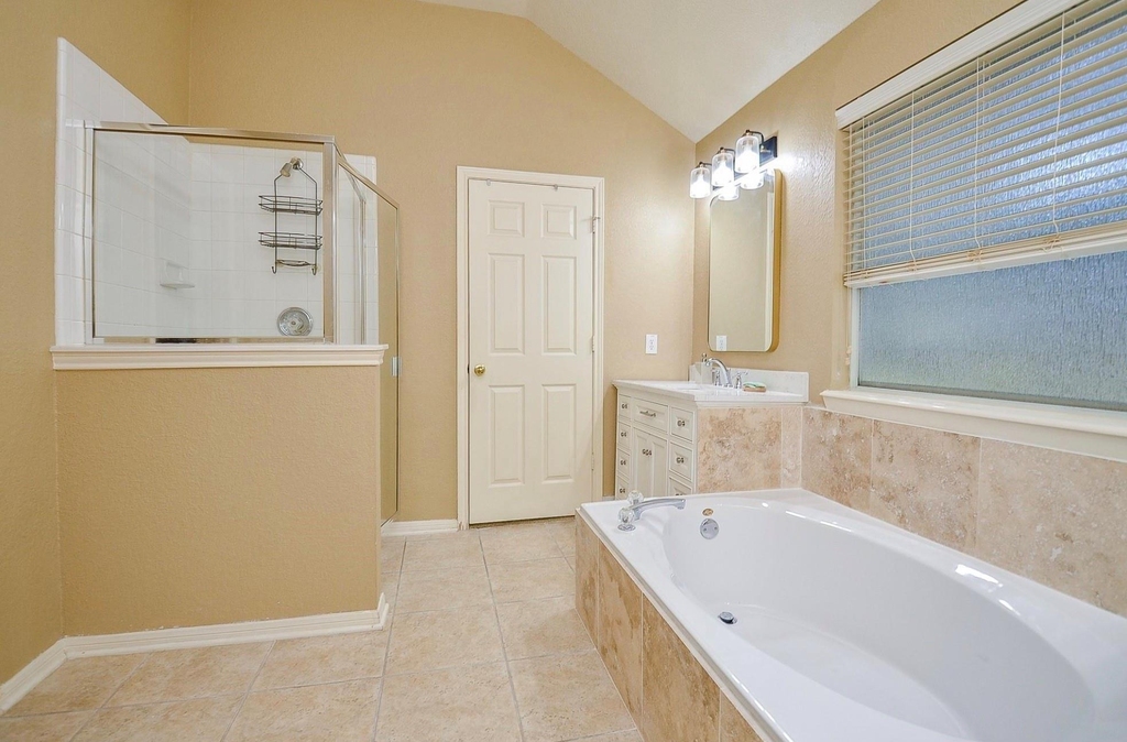 4606 Russett Lane - Photo 10