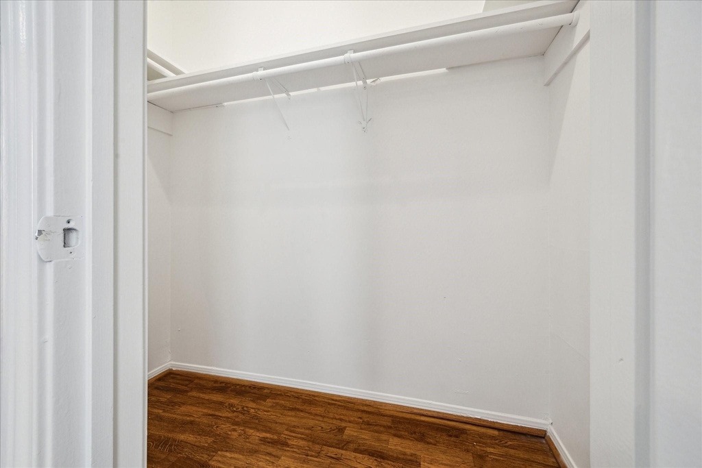 2511 Commonwealth Street - Photo 24