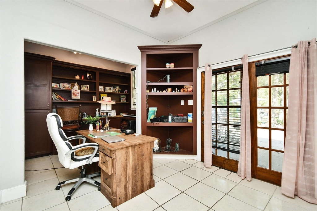 4819 Sherri Lane - Photo 14