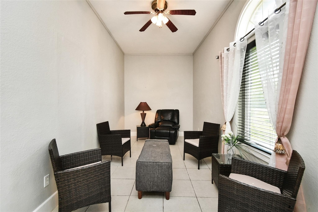 4819 Sherri Lane - Photo 5