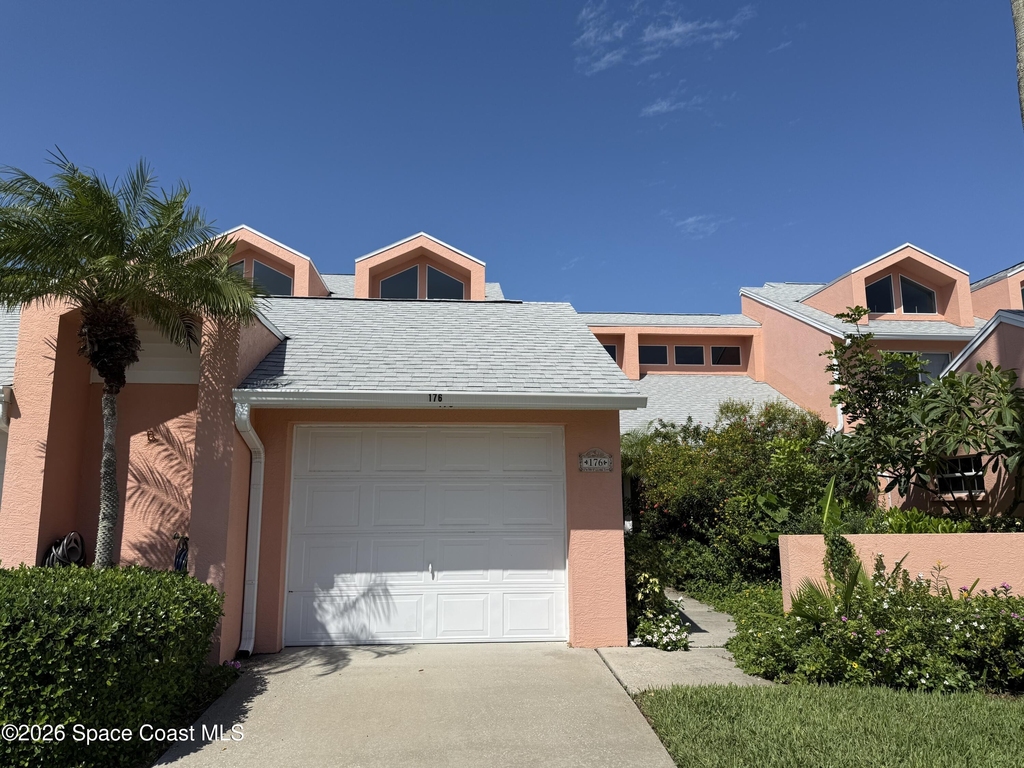 176 Casseekee Trail - Photo 0