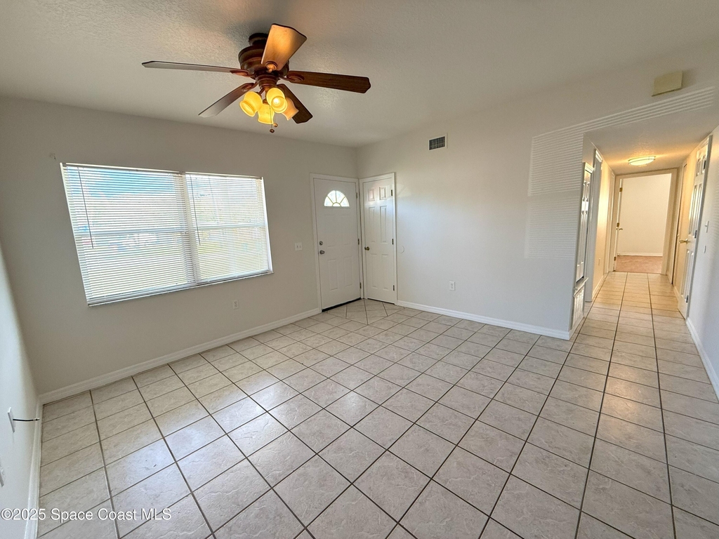4850 Sutton Avenue - Photo 2