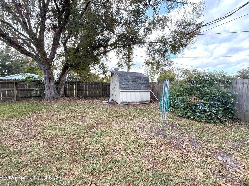 4850 Sutton Avenue - Photo 20