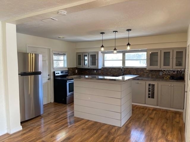 1731 W Saint Louis Street - Photo 2