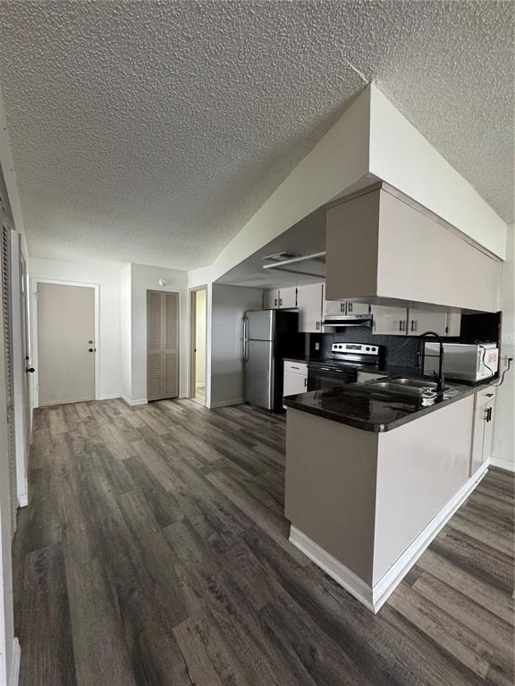 10315 Walton Street - Photo 6