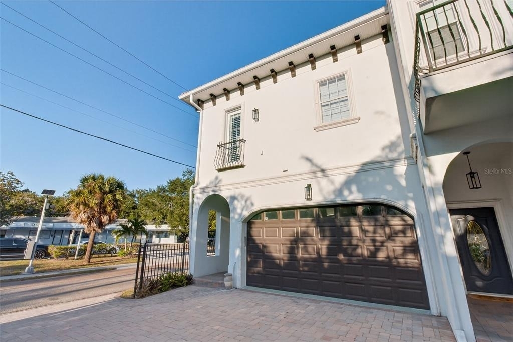 5601 Bayshore Boulevard - Photo 7