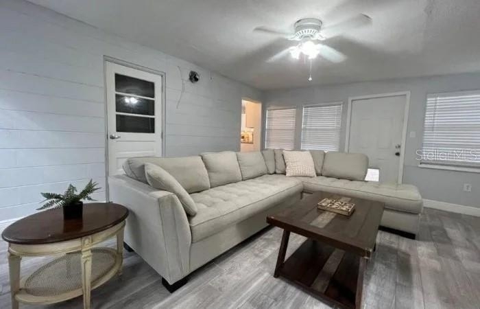 709 W Bayshore Drive - Photo 8