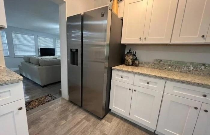 709 W Bayshore Drive - Photo 1