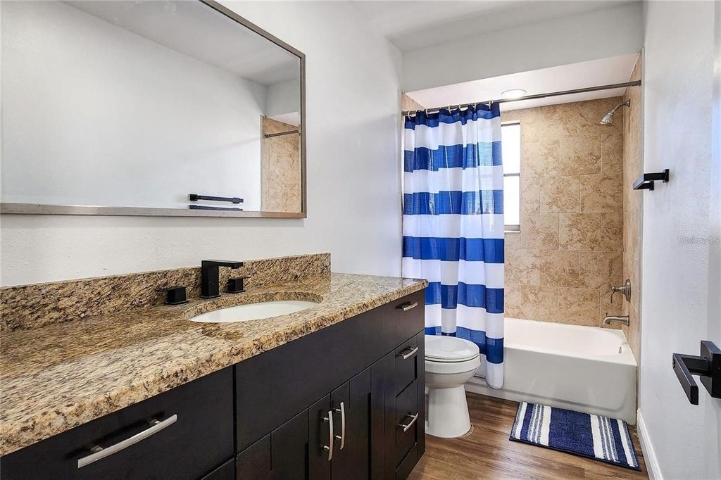 16169 Gardendale Drive - Photo 17