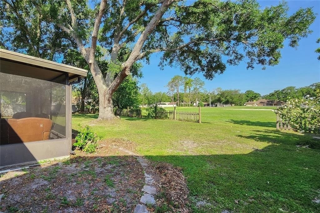 16169 Gardendale Drive - Photo 28