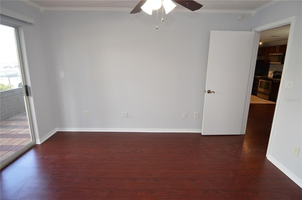 10265 Gandy Boulevard N - Photo 36