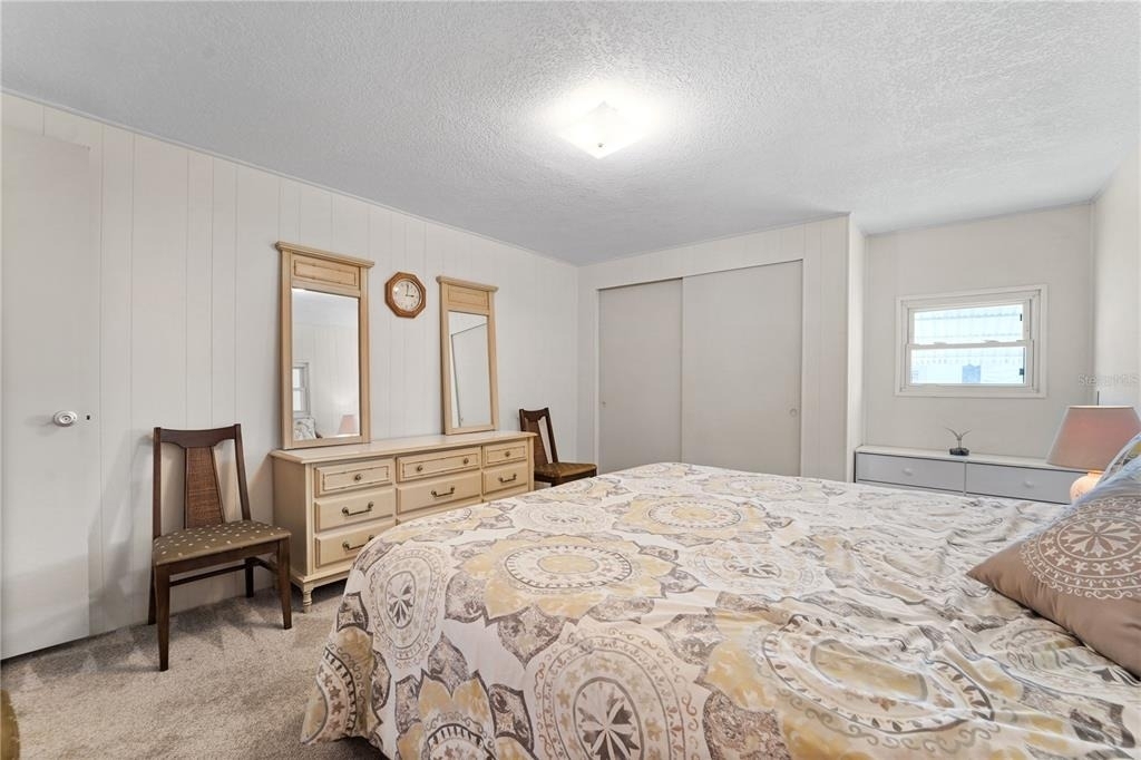 47 Delaware Court S - Photo 19