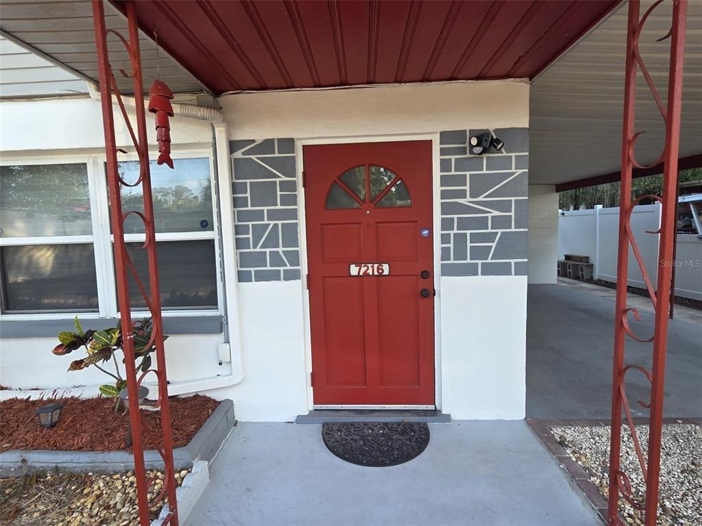 7216 James Street - Photo 1