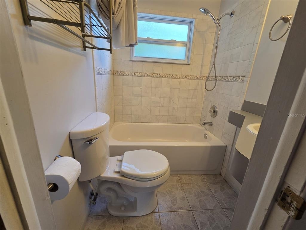 7216 James Street - Photo 13