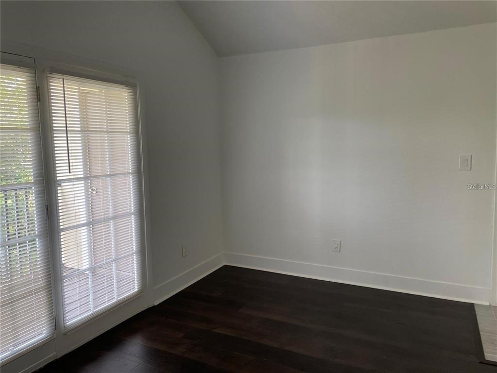 199 Afton Square - Photo 10