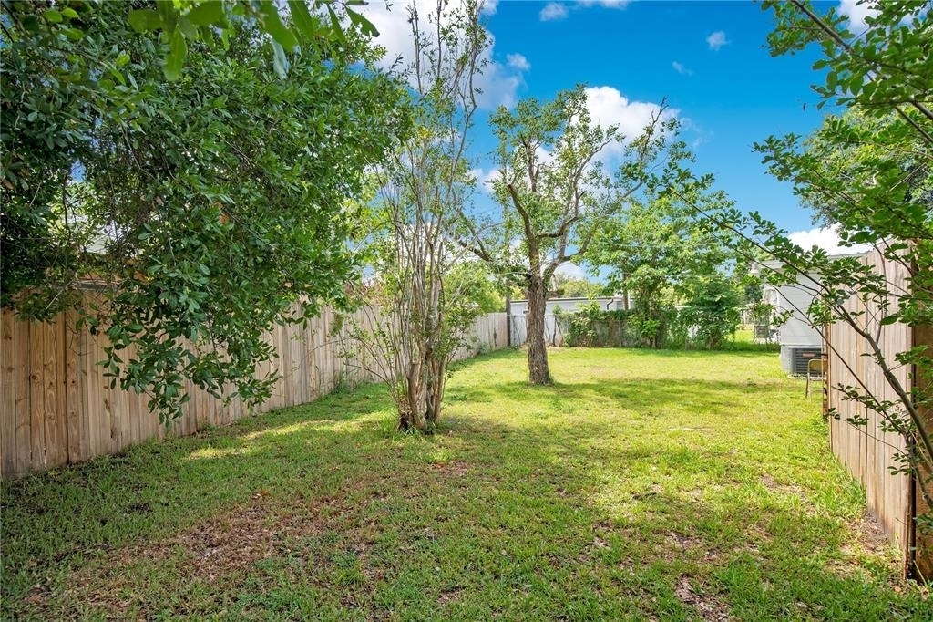 1301 Lawne Boulevard - Photo 14