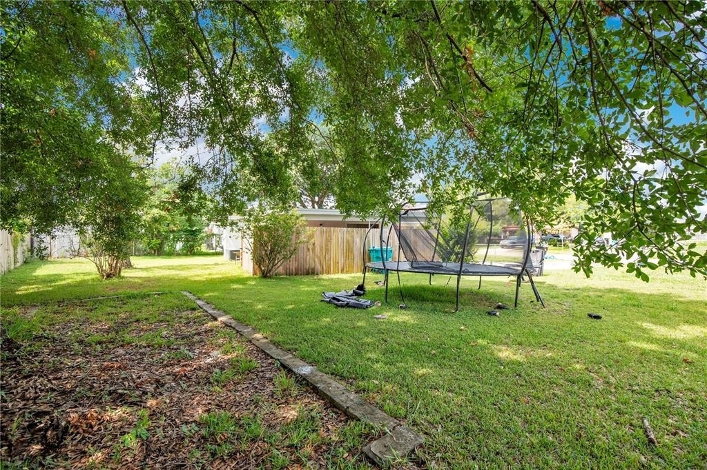 1301 Lawne Boulevard - Photo 15