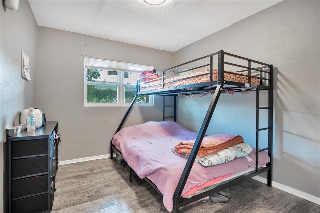 1301 Lawne Boulevard - Photo 21