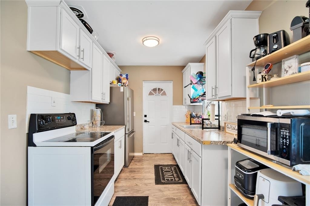 1301 Lawne Boulevard - Photo 29