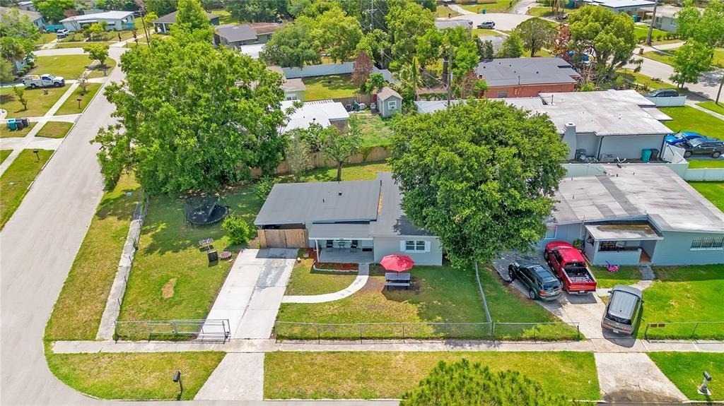 1301 Lawne Boulevard - Photo 6