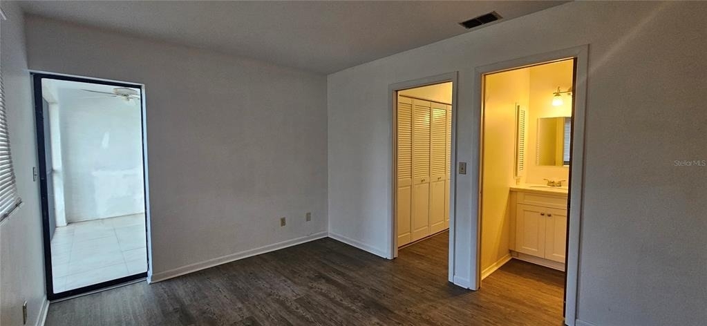 4904 Vincennes Court - Photo 11