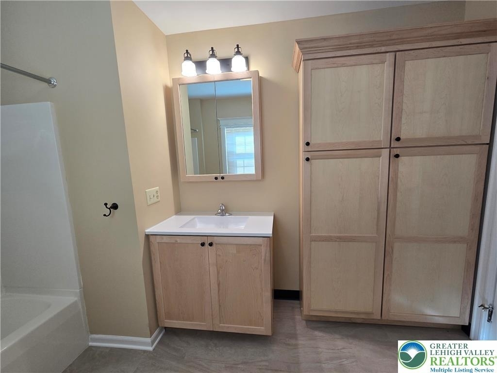 40 Evergreen Street - Photo 16