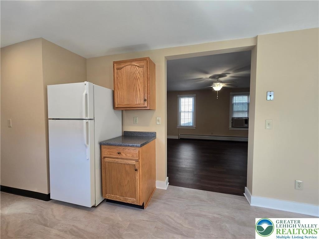 40 Evergreen Street - Photo 9